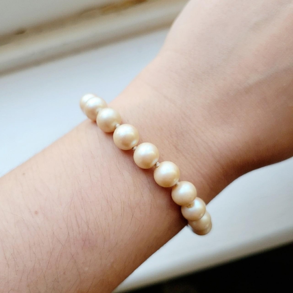 Vintage Handknotted Faux Pearl Oval Bracelet